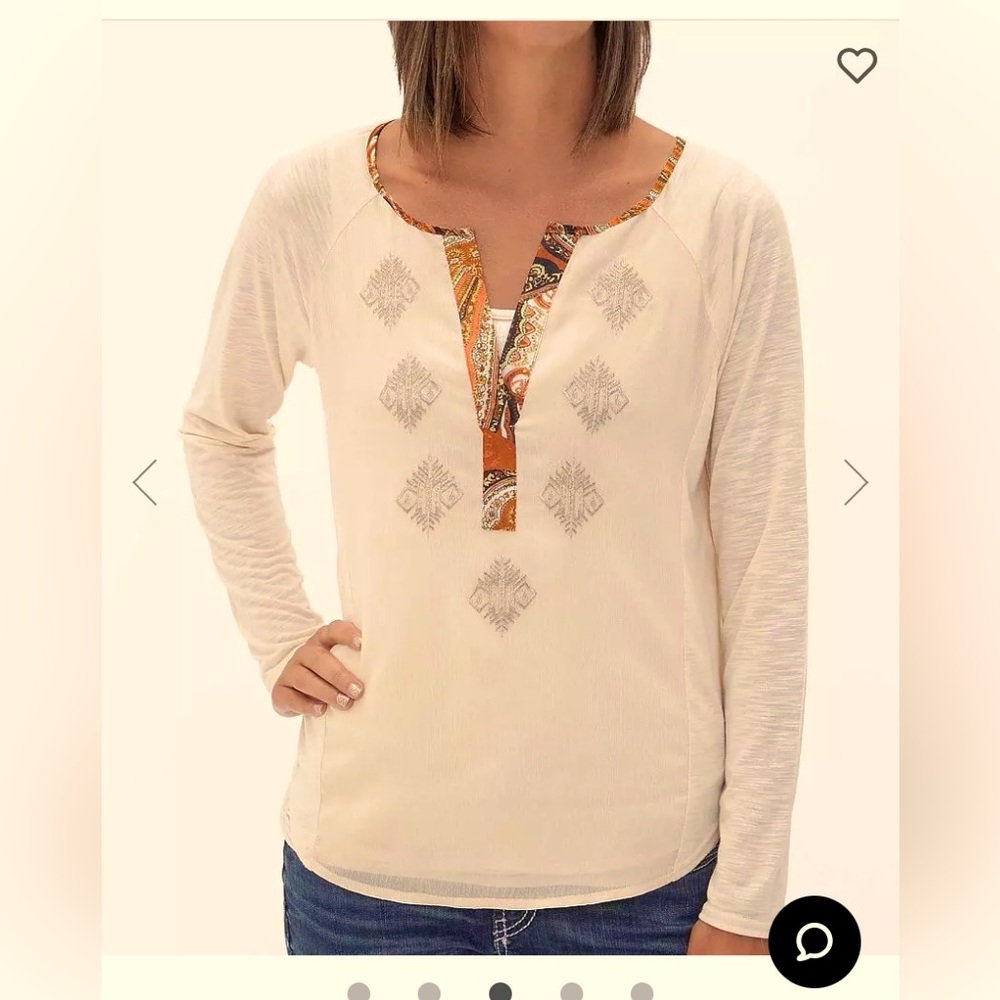 BKE Boutique Cream Pieced Embellished Top Size Medium